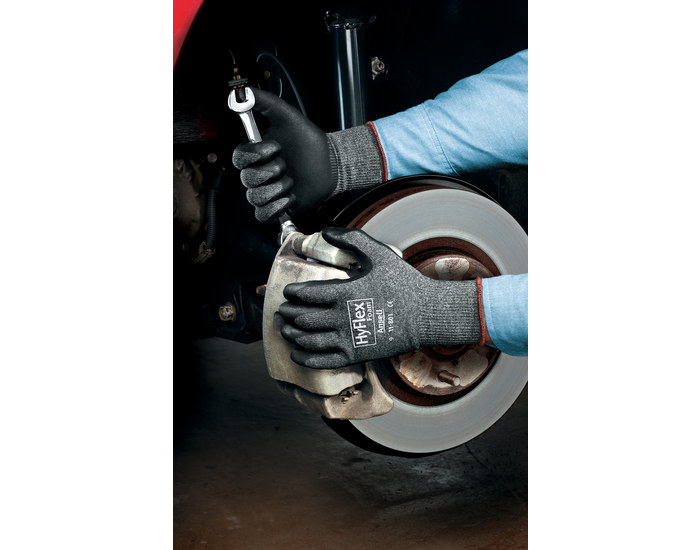 Ansell Hyflex 11-801 Black/Gray 9 Nylon Work Gloves - Nitrile Foam Palm  Only Coating - 205675